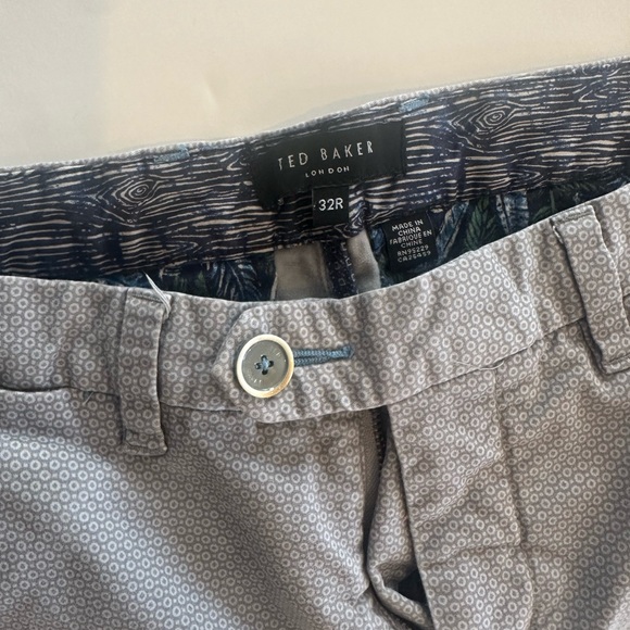 Ted baker 32R - dress shorts - grey - Picture 2 of 3
